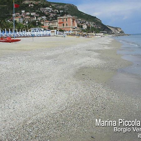 Ligure Residence บอร์จิโอแวเรซซี ภายนอก รูปภาพ