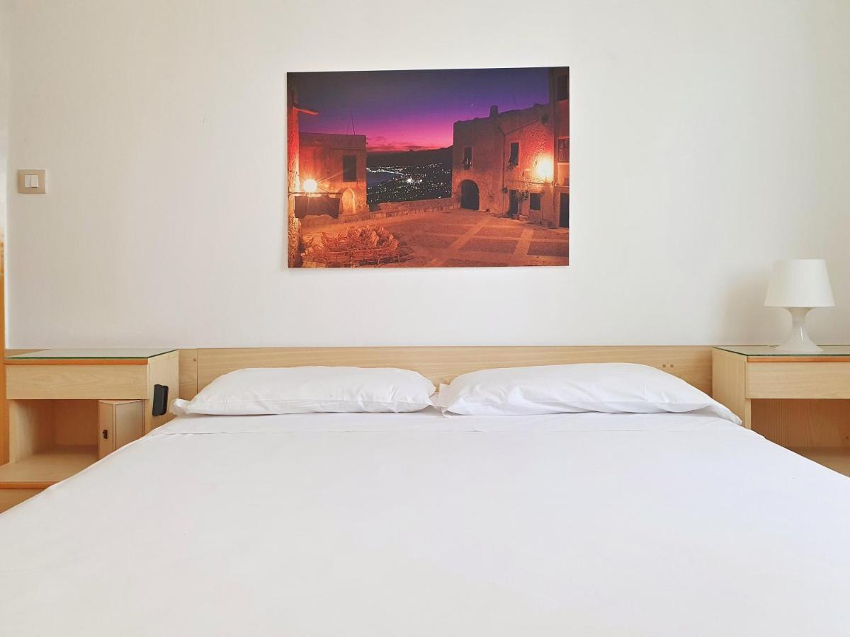 Ligure Residence บอร์จิโอแวเรซซี ภายนอก รูปภาพ