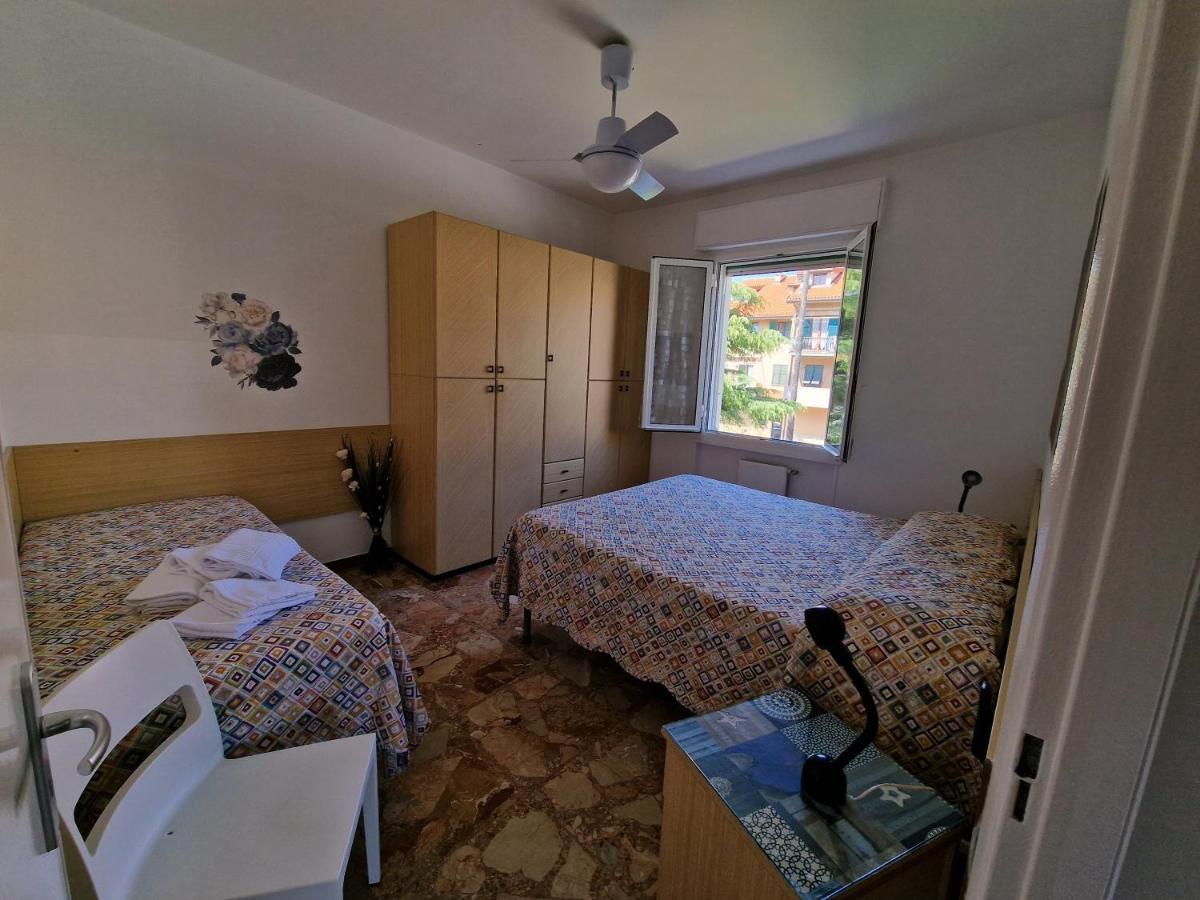 Ligure Residence บอร์จิโอแวเรซซี ภายนอก รูปภาพ