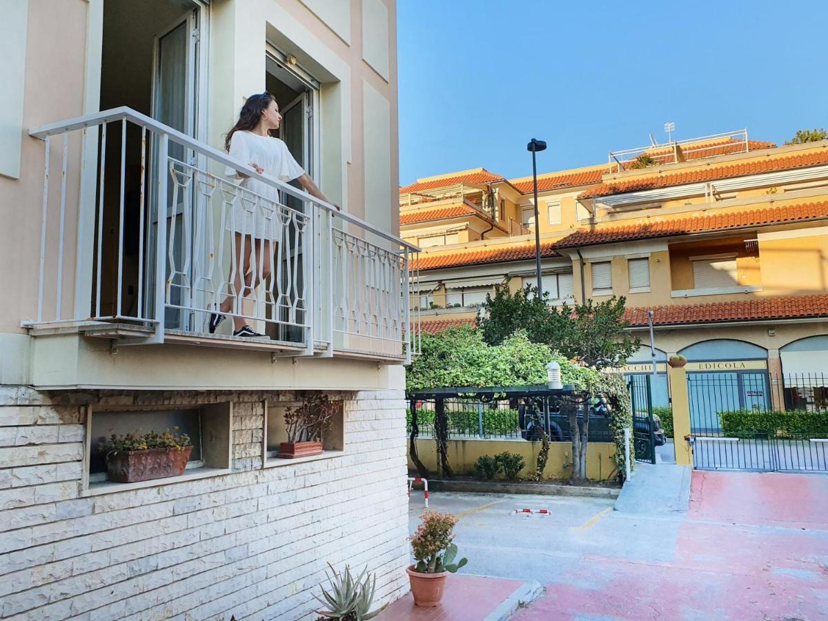 Ligure Residence บอร์จิโอแวเรซซี ภายนอก รูปภาพ